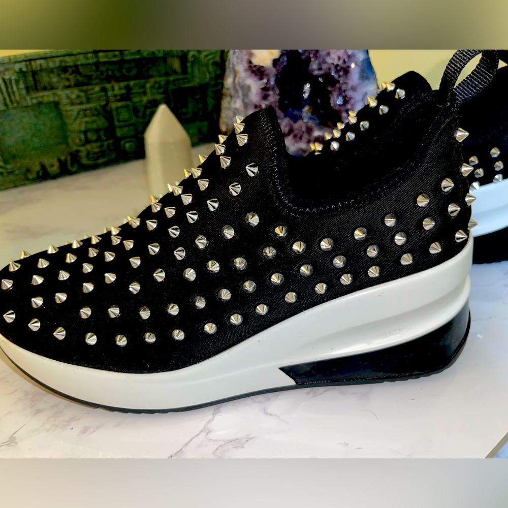 GIANNI BINI Sneakers